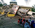 印尼规模6.5强震至少97死 遇难人数恐攀升